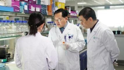 喜訊！我校首次獲批上海市中央引導(dǎo)地方科技發(fā)展資金資助項(xiàng)目，聚焦醫(yī)學(xué)研究與試驗(yàn)發(fā)展