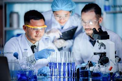 科技發(fā)展背景下的醫(yī)學(xué)研究與試驗(yàn)發(fā)展